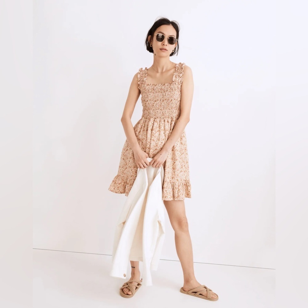 Madewell Linen-Blend Lucie Smocked Tank Mini Dress in Painted Seashells - Size M